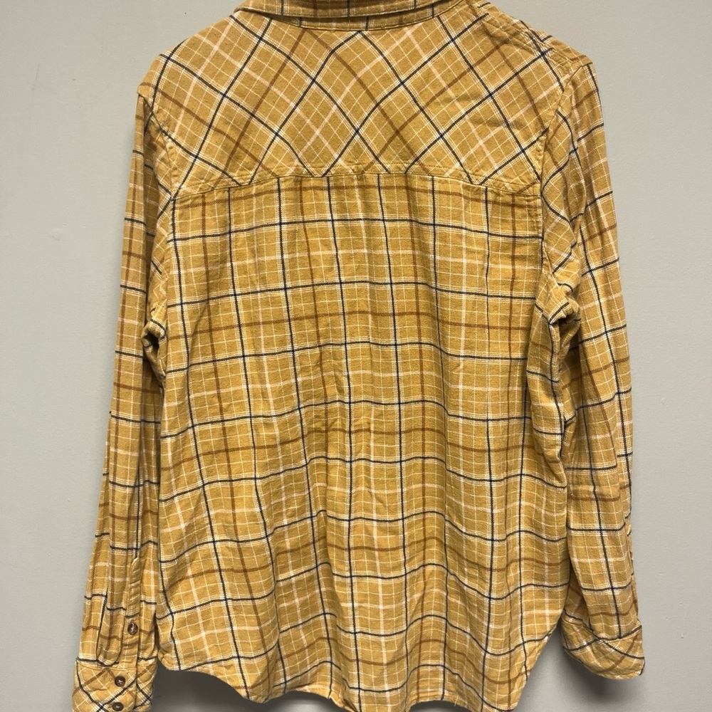 Universal Thread Yellow Flannel - Picture 3 of 5